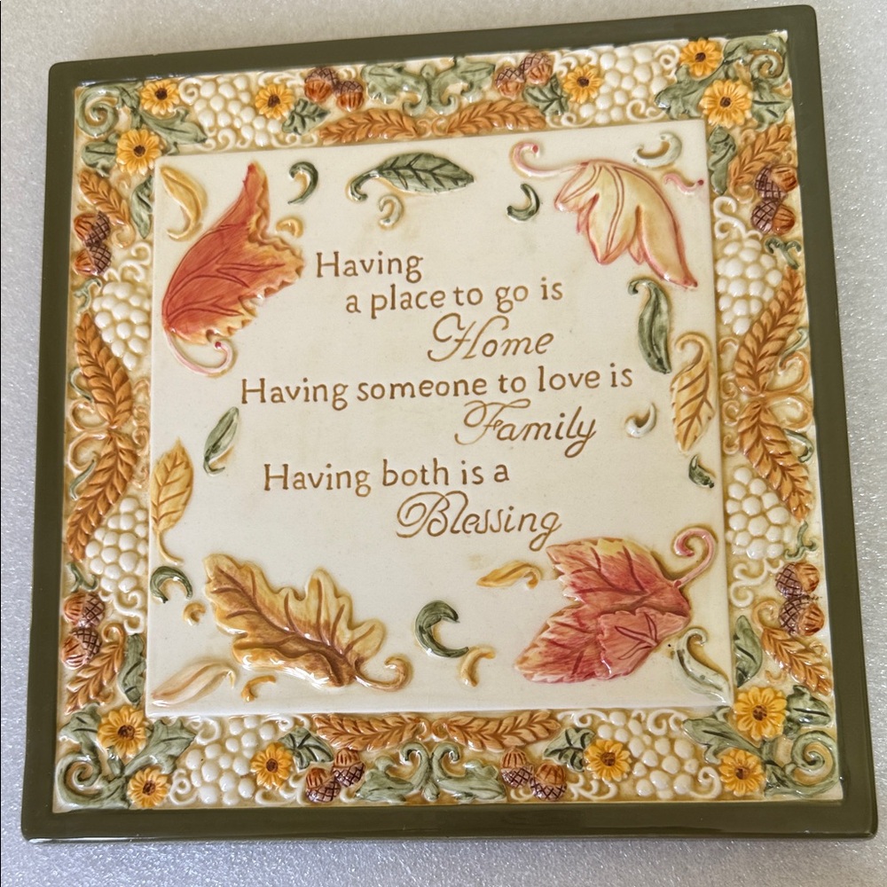 Amscan Elegant Fall Cream Plaque Ceramic
